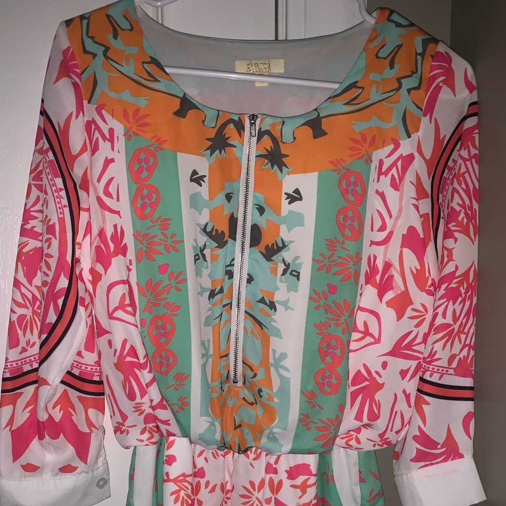 Spring romper with pockets!